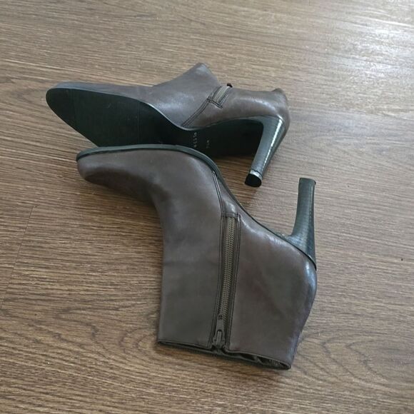 Nine west leather boots 7.5 - Picture 2 of 8